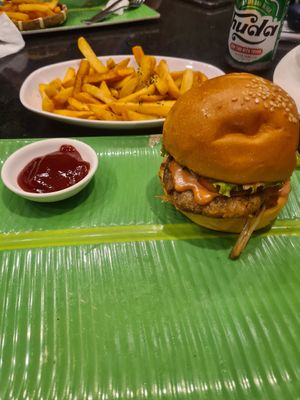 Vegan burger at Pumpkin Bistro & Restaurant in Hue