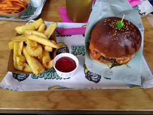 Burger and fries at Urban Gorillas - Vegan Revolution in Dusseldorf