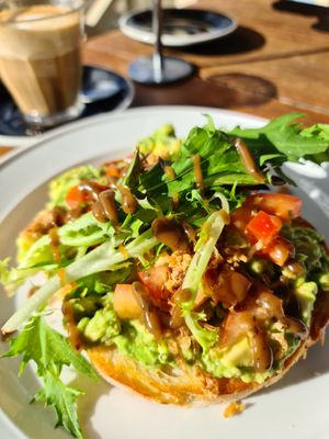 Smashes avo at Mary Bruny in Adventure Bay