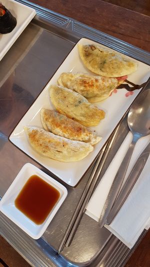 Vegan mandu (dumplings) at Hansik in Munich