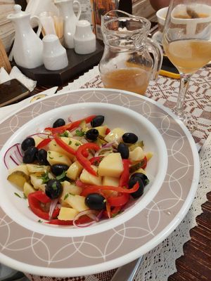 Oriental salad at Sergiana in Brasov