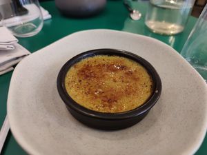 Crème brûlée  at La Belle Verte in Toulouse
