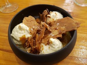 Creme and feuilleté at La Belle Verte in Toulouse