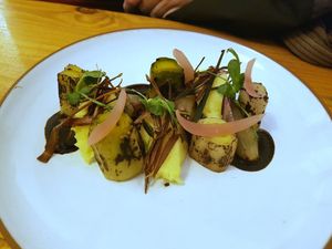 Potato purée and burned leeks at La Belle Verte in Toulouse