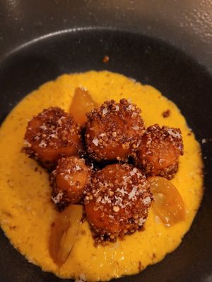 Soupe amande carottes at La Belle Verte in Toulouse