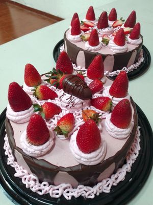 Pastel Chocofresa at Chamaca Vegana in Mexico City