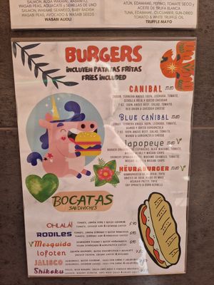 Vegan burgers at Moana Poké Bar in Torrevieja