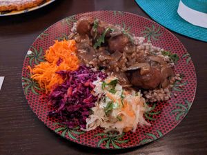 "meatballs" with mushroom sauce, buckwheat groats and slaws of my choice at Karrotka in Torun