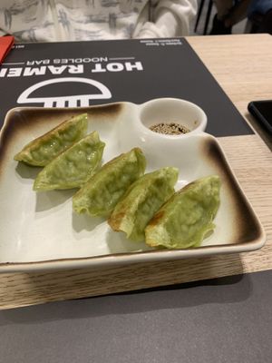 Ravioli vegani di verdure  at Hot Ramen in Ravenna