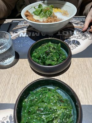 alghe wakame   at Hot Ramen in Ravenna