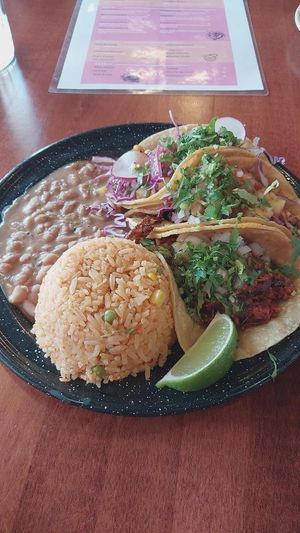 Taco dinner at Penelope's Vegan Taqueria - Andersonville in Chicago