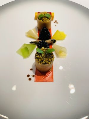   at King's Joy 京兆尹 in Beijing