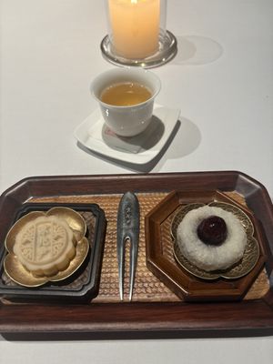   at King's Joy 京兆尹 in Beijing