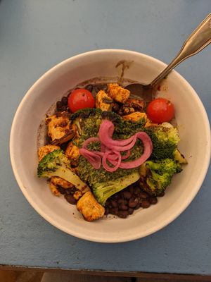 Tofu scramble at Ria's Bluebird in Atlanta