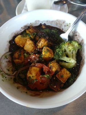 Tofu Scramble Bowl at Ria's Bluebird in Atlanta