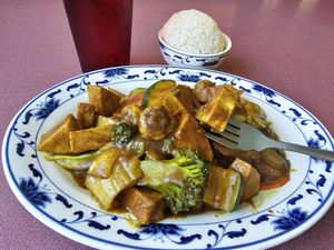 Curry vegetables at Royal Dragon in Georgetown