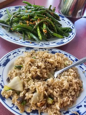 Garlic green beans and vegan fried rice (ask for no egg) at Royal Dragon in Georgetown