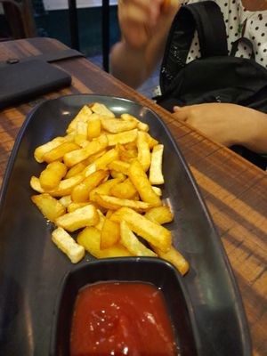 Fries at Cactus Bogosov in Nha Trang