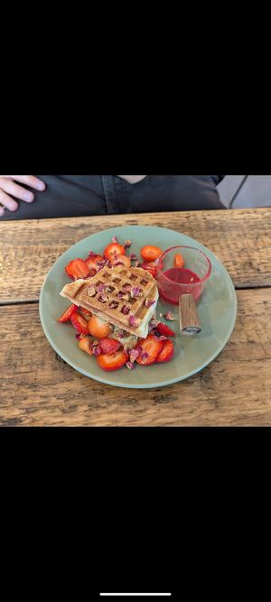  at Comewell's in North London