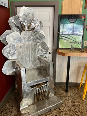  at Parkway Pizza - Minnehaha Ave in Minneapolis