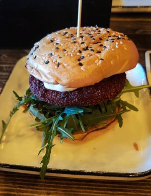 Vegan Burger at The Harp in Hannover