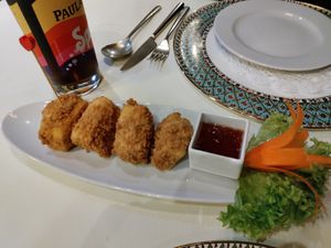 Gebackener Tofu mit Süß-Sauer Soße at Baan Sukhothai in Augsburg