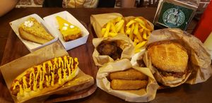  at East Side Burgers in Paris