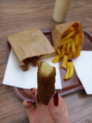  at East Side Burgers in Paris