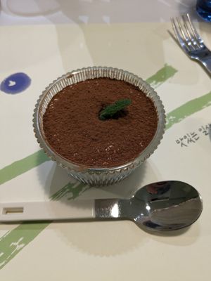 Tiramisu at Plantude - I'Park Mall Yongsan in Seoul