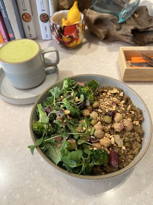 Dry Green Curry & Matcha Lattee  at Good Green Things in Tokyo