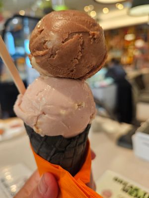  at Good Green Things in Tokyo