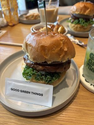 The vegan burger    at Good Green Things in Tokyo