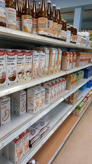 milchalternativen at Biomarkt Müller in Dusseldorf