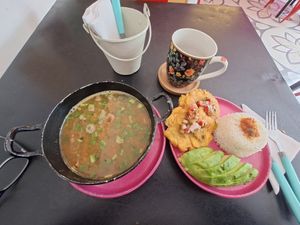 Frijolada: deliciosos frijoles y patacones. at María Candela  in Bogota