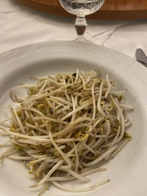 Germogli di soia alla piastra   at Tientsin in Turin