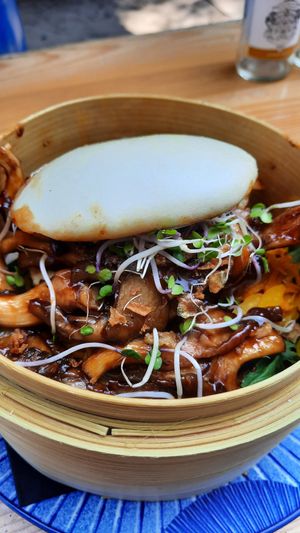 Bao broodje pulled mushroom met hoisinsaus! at Mama's  in Doetinchem