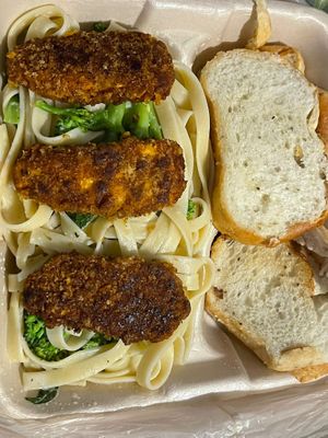 Fetuccini alfredo at Vegan Chefcita Homemade Foods in Puerto Vallarta