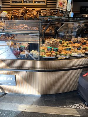   at Bäckerei Riegler - Heidelberg Hbf in Heidelberg