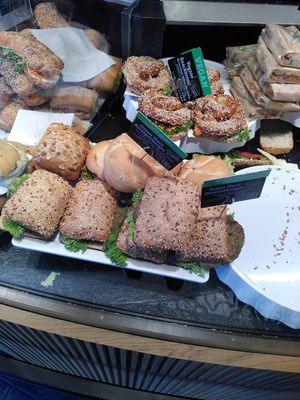 Vegane belegte Brötchen at Bäckerei Riegler - Heidelberg Hbf in Heidelberg