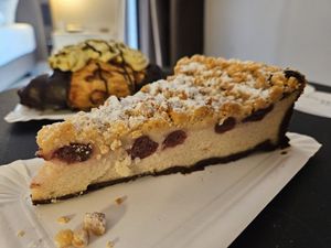 Cheese and cherry crumble cake & pistachio croissant 🤩 at Bäckerei Riegler - Heidelberg Hbf in Heidelberg