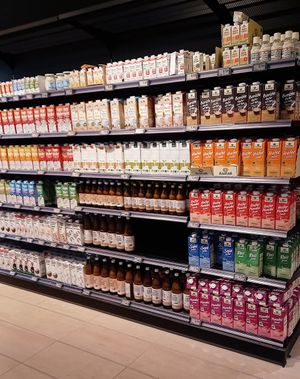 pflanzliche milch pt. 1 at Marktkauf Ratingen in Ratingen