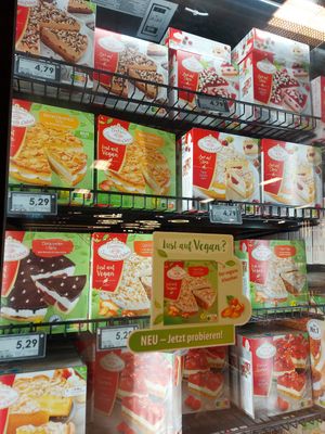 The largest selection of Vegan Coppenrath & Wiese cakes 🎂 at Marktkauf Ratingen in Ratingen