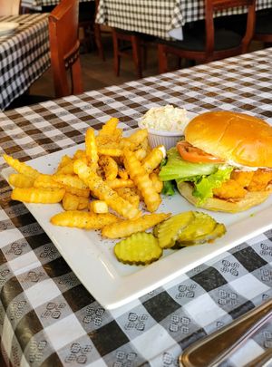 vegan chick'un sandwich at P. Brillos in East Greenbush