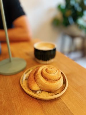   at Full Bloom Café in Nice