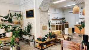   at Full Bloom Café in Nice