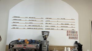   at Full Bloom Café in Nice