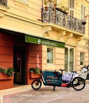 Storefront   at Seaside Juicery in 