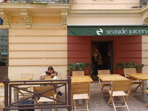 Exterior at Seaside Juicery in 