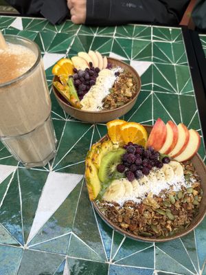 Sea moss smoothie, acai bowl, and match bowl  at Seaside Juicery in 