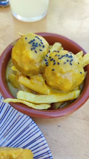 Albóndigas salsa de almendras at La Vegana Taperia Playa in Torre Del Mar